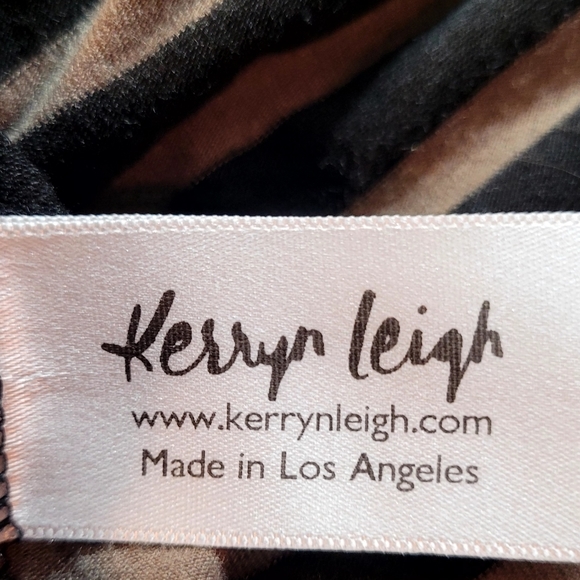 Kerryn Leigh Sleeveless Maxi Dress - Picture 4 of 5